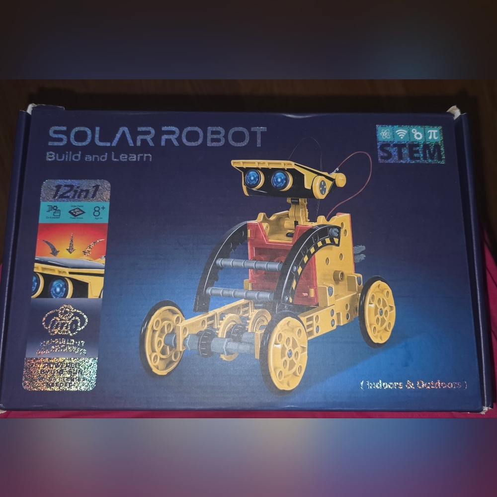 Solar Robot Kit STEM Building Toys 12-in-1 Build Your Own Robot